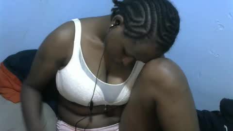 Snapshot of baby_fayyan chatting on December 2025 08:22:01 AM baby_fayyan online show from December 2025 08:22:01 AM