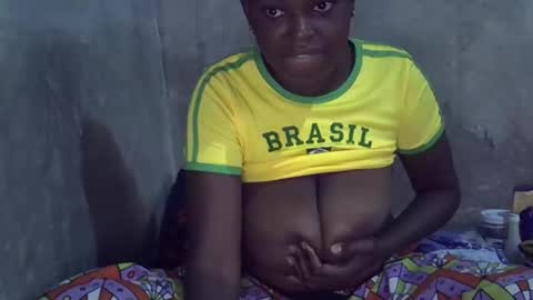 Snapshot of baby_fayyan chatting on April 2026 05:19:02 AM baby_fayyan online show from April 2026 05:19:02 AM