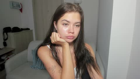 Snapshot of baby_for_daddy18 chatting on January 2025 02:19:02 AM Call me baby real name Eva online show from January 2025 02:19:02 AM