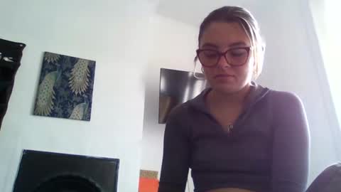 Snapshot of baby_girls2224 chatting on April 2026 08:28:02 AM baby_girls2224 online show from April 2026 08:28:02 AM