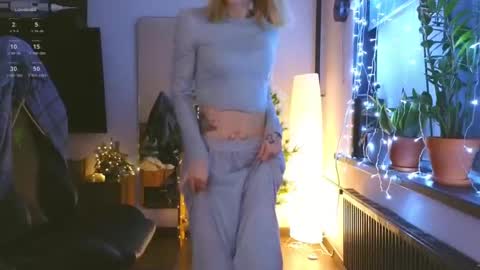 baby gopn1k online show from December 2024 06:27:02 PM