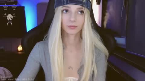 baby gopn1k online show from February 2025 02:58:01 PM