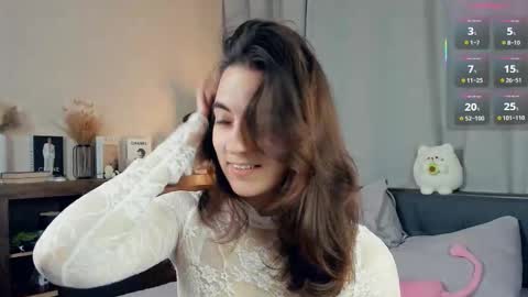 Emily online show from September 2025 10:04:01 AM