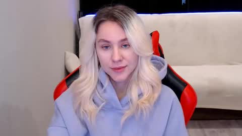 baby_kitte online show from December 2024 05:07:01 AM