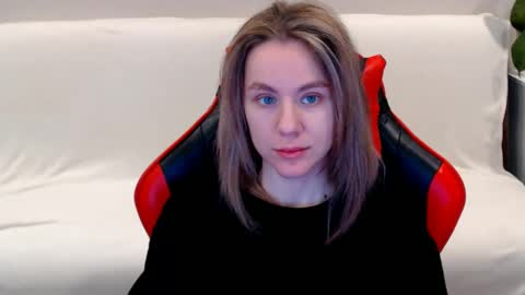 baby_kitte online show from January 2025 02:44:02 AM