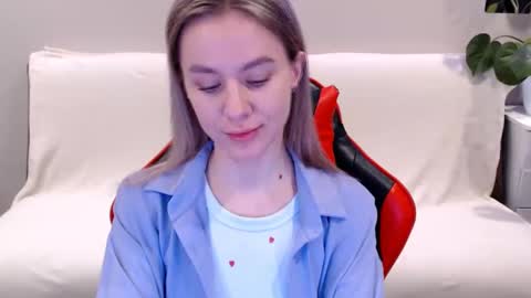 baby_kitte online show from February 2025 04:19:02 AM