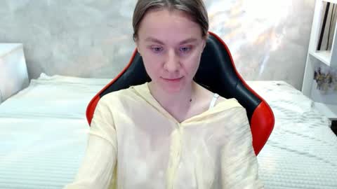 baby_kitte online show from September 2025 03:55:02 AM