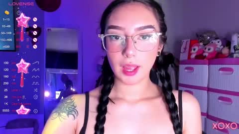 Snapshot of baby_lily1 chatting on September 2025 11:10:01 AM lily online show from September 2025 11:10:01 AM