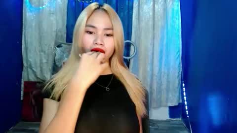 Snapshot of baby_love143 chatting on October 2025 11:08:02 AM sky online show from October 2025 11:08:02 AM