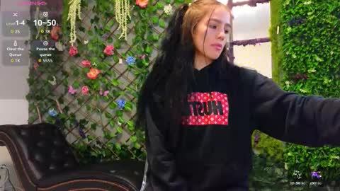 Baby Nico online show from October 2025 05:10:02 PM