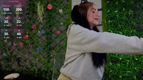 Baby Nico online show from October 2025 06:08:02 PM