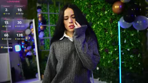 Baby Nico online show from November 2025 04:18:02 PM