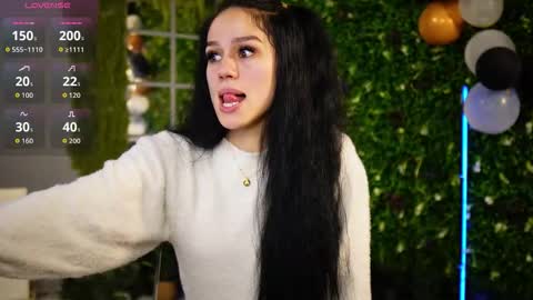 Baby Nico online show from November 2025 05:56:01 PM