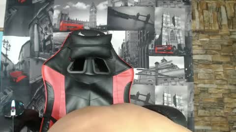 Snapshot of baby_razell chatting on March 2025 04:51:02 PM baby_razell online show from March 2025 04:51:02 PM