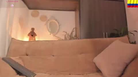 FOLLOW ME  online show from June 2026 11:43:01 PM