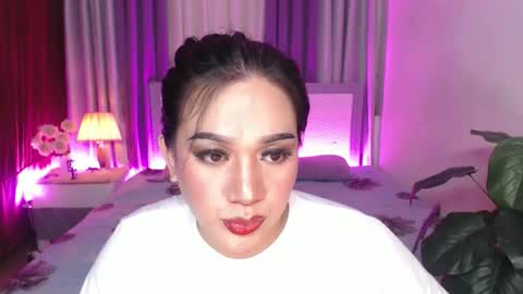   AMANDA  online show from May 2026 07:09:01 PM