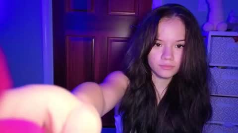 babyaves online show from October 2025 06:23:02 AM