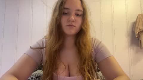 Katerina online show from October 2025 09:59:01 PM