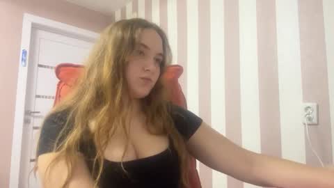 Katerina online show from December 2025 08:14:01 PM