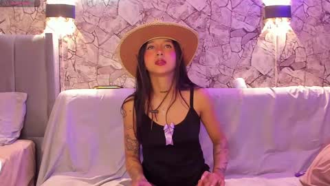 Babycam online show from February 2025 06:59:01 PM