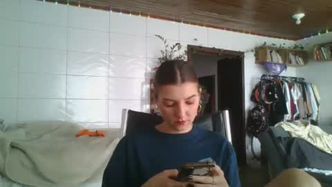 babydemon6 online show from September 2025 01:45:02 PM