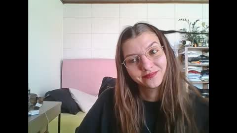 babydemon6 online show from October 2025 02:04:01 PM