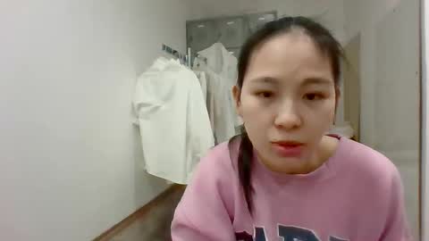 babydoll1022 online show from December 2025 04:23:02 PM