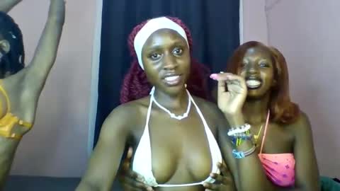 Snapshot of babydoll_230 chatting on May 2026 03:44:02 PM Babydoll 230 online show from May 2026 03:44:02 PM