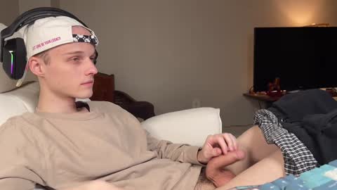 Big cock boy online show from December 2024 06:19:02 AM