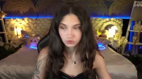 Sasha online show from May 2026 06:58:01 PM