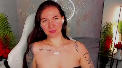Sophia online show from May 2026 01:36:01 AM
