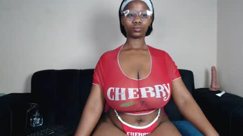 Snapshot of babyluciax chatting on July 2026 07:58:01 AM babyluciax online show from July 2026 07:58:01 AM