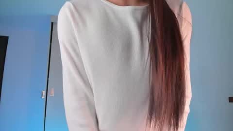    online show from October 2025 05:10:01 AM