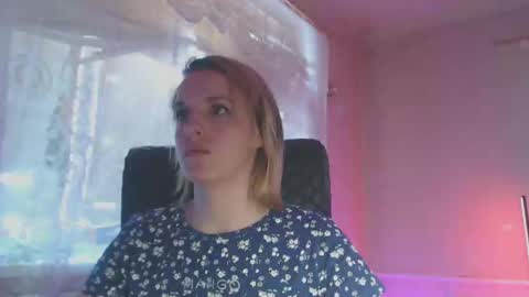 Snapshot of babymuro4ka chatting on February 2025 06:27:02 AM Sonya online show from February 2025 06:27:02 AM