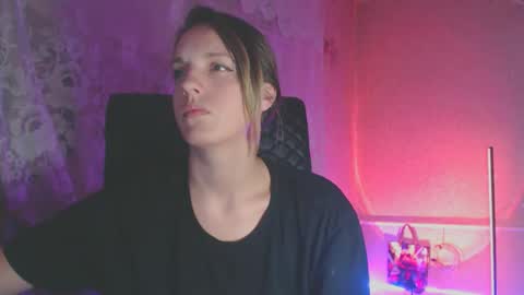 Snapshot of babymuro4ka chatting on October 2025 06:41:02 PM Sonya online show from October 2025 06:41:02 PM