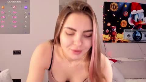 Snapshot of babyy_doll chatting on December 2024 08:10:02 AM JOIN FAN CLUB TO GET MY CONTENT FOR FREE online show from December 2024 08:10:02 AM