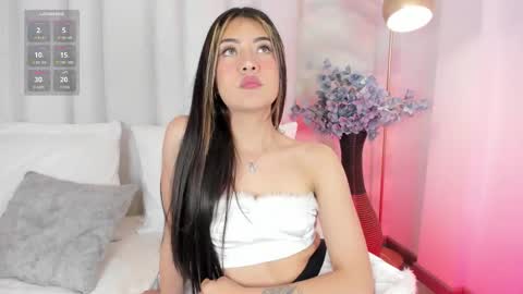 babyyfortune_ online show from December 2025 09:41:02 PM