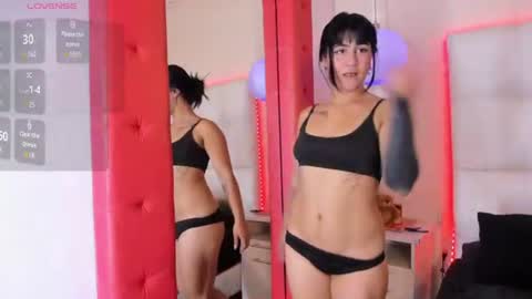 daya independent model online show from August 2026 05:18:01 AM