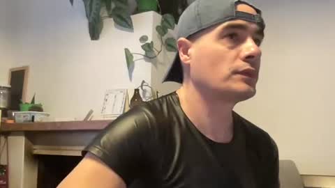 Snapshot of bach77 chatting on February 2025 03:06:01 PM bach online show from February 2025 03:06:01 PM