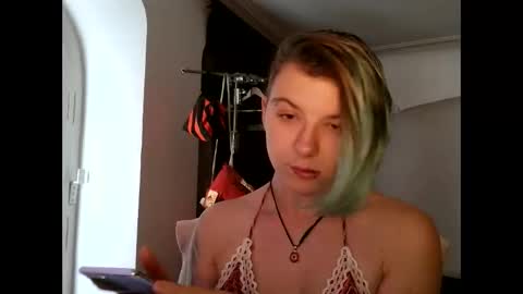 Honey online show from January 2026 12:40:02 PM