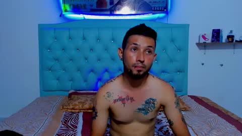 Snapshot of bad__couple_ chatting on October 2025 10:20:02 PM s online show from October 2025 10:20:02 PM