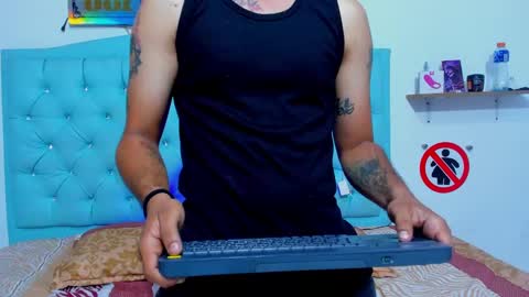 Snapshot of bad__couple_ chatting on October 2025 10:16:02 AM s online show from October 2025 10:16:02 AM