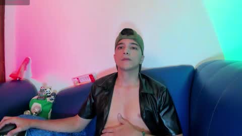 bad_boy_21_ online show from March 2026 11:44:01 PM