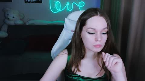 Snapshot of bad_girl009 chatting on January 2025 05:12:02 PM Lin online show from January 2025 05:12:02 PM