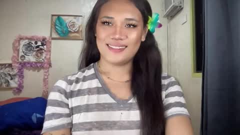 Snapshot of bad_kitty_amara chatting on February 2026 11:39:01 AM AMARA - FOLLOW ME AND THUMBS UP online show from February 2026 11:39:01 AM