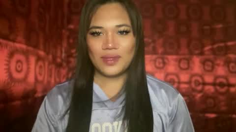 AMARA - FOLLOW ME AND THUMBS UP online show from April 2026 07:41:01 PM
