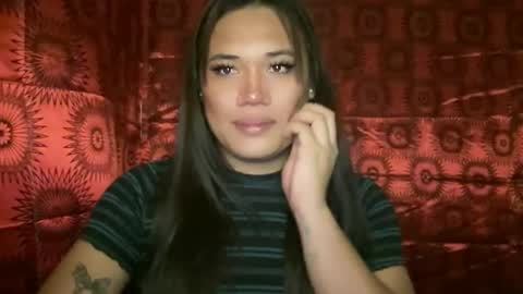 AMARA - FOLLOW ME AND THUMBS UP online show from April 2026 11:33:02 PM