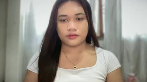 AMARA - FOLLOW ME AND THUMBS UP online show from July 2026 12:32:02 AM