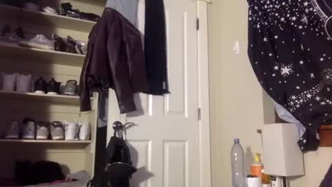 Snapshot of badbarbiebaby chatting on December 2024 12:52:01 AM badbarbiebaby online show from December 2024 12:52:01 AM