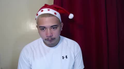 Snapshot of badboy_hanns chatting on December 2024 11:50:02 AM HANNS online show from December 2024 11:50:02 AM